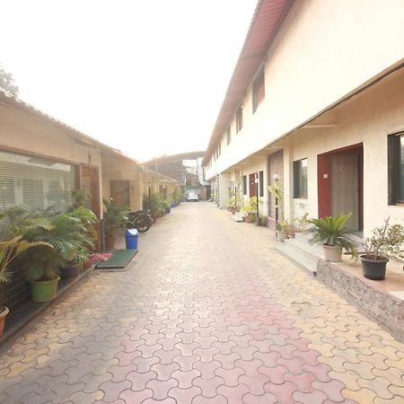 Bhiwandi Hotel Nest Inn Residency מראה חיצוני תמונה