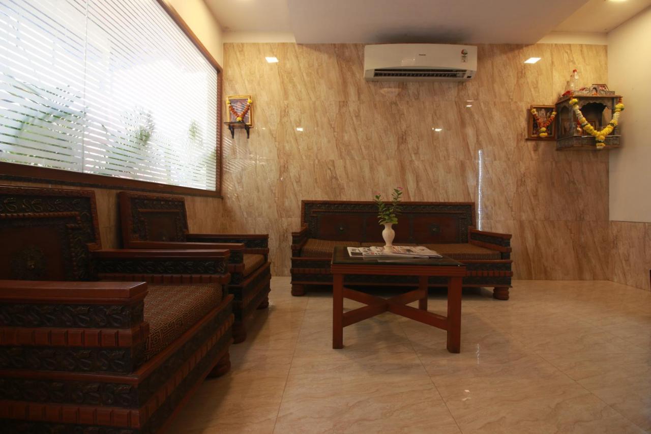 Bhiwandi Hotel Nest Inn Residency מראה חיצוני תמונה