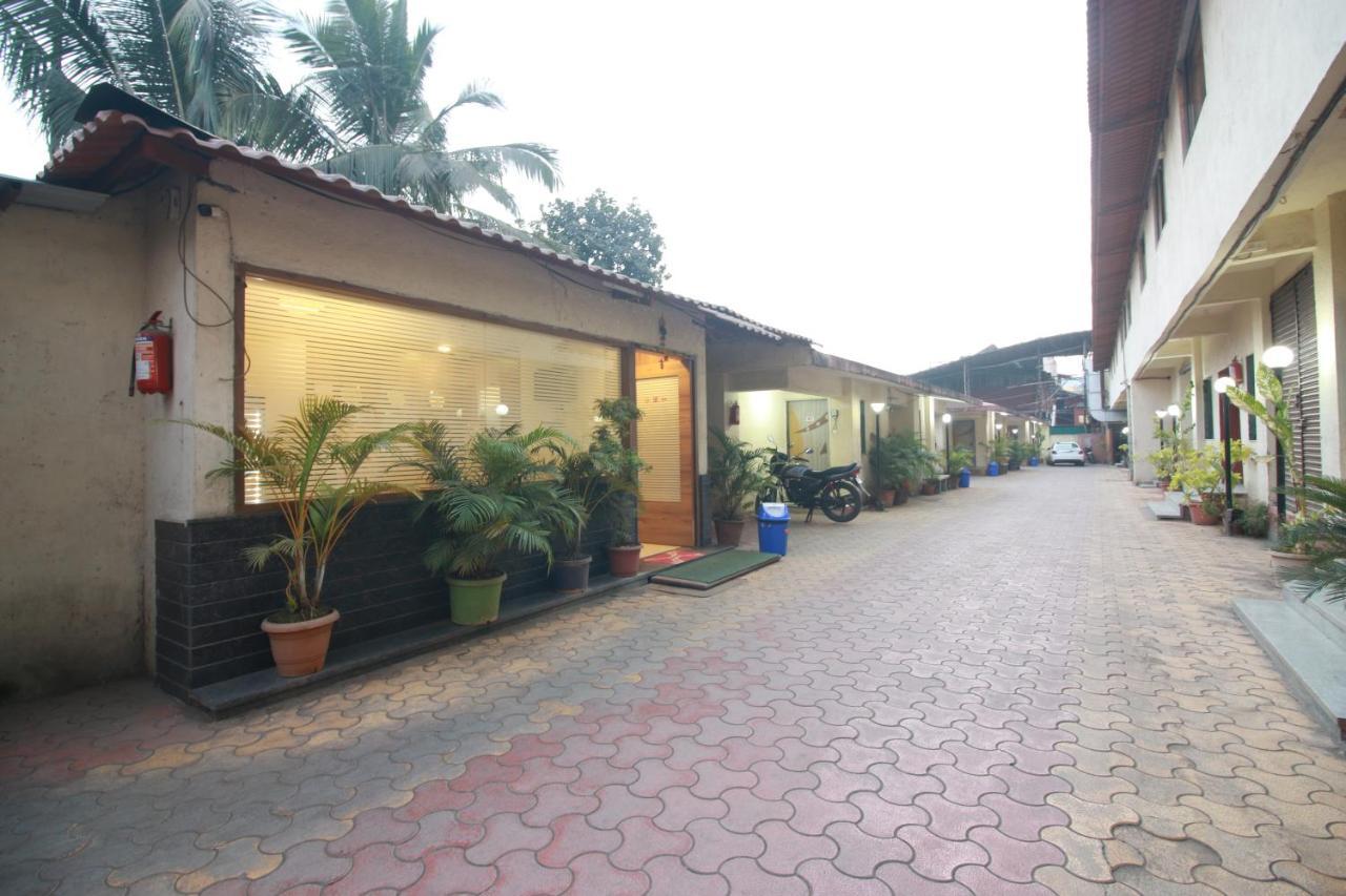 Bhiwandi Hotel Nest Inn Residency מראה חיצוני תמונה